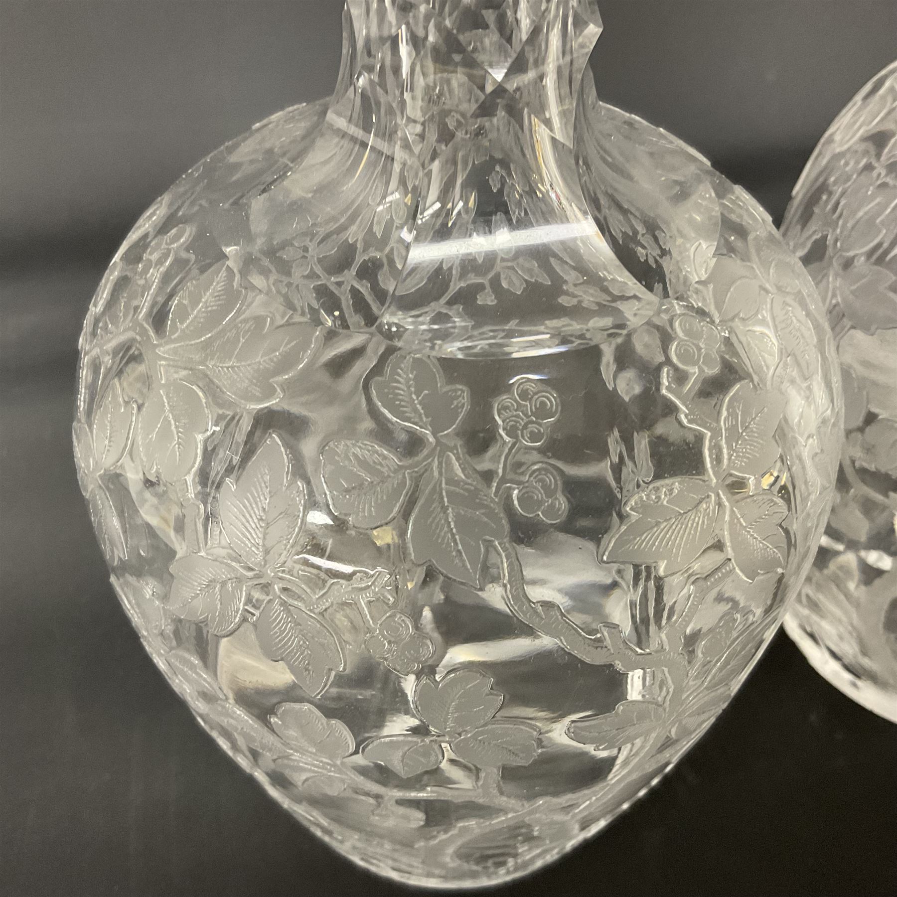 Pair of early 20th century cut glass decanters - Image 7 of 20