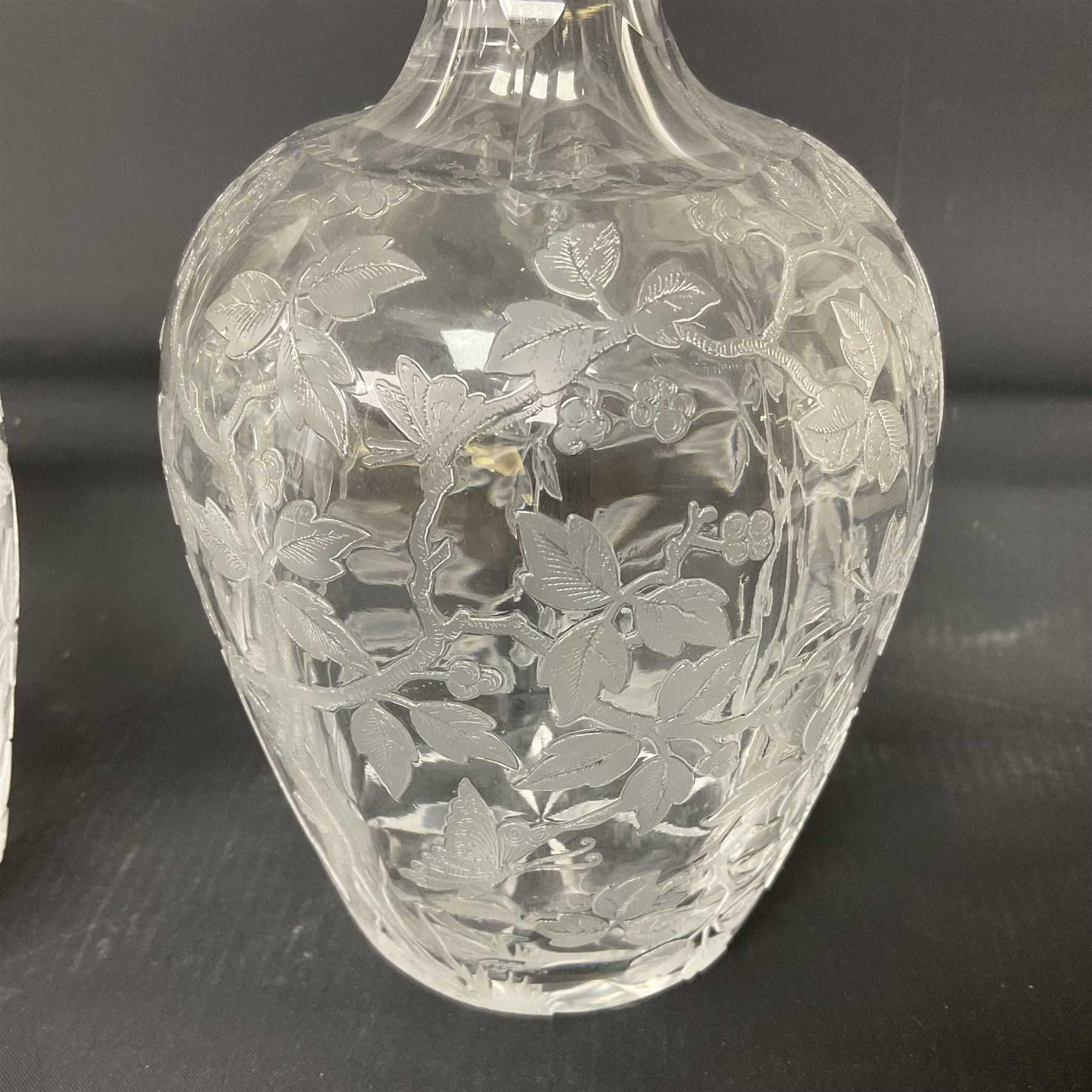 Pair of early 20th century cut glass decanters - Image 15 of 20