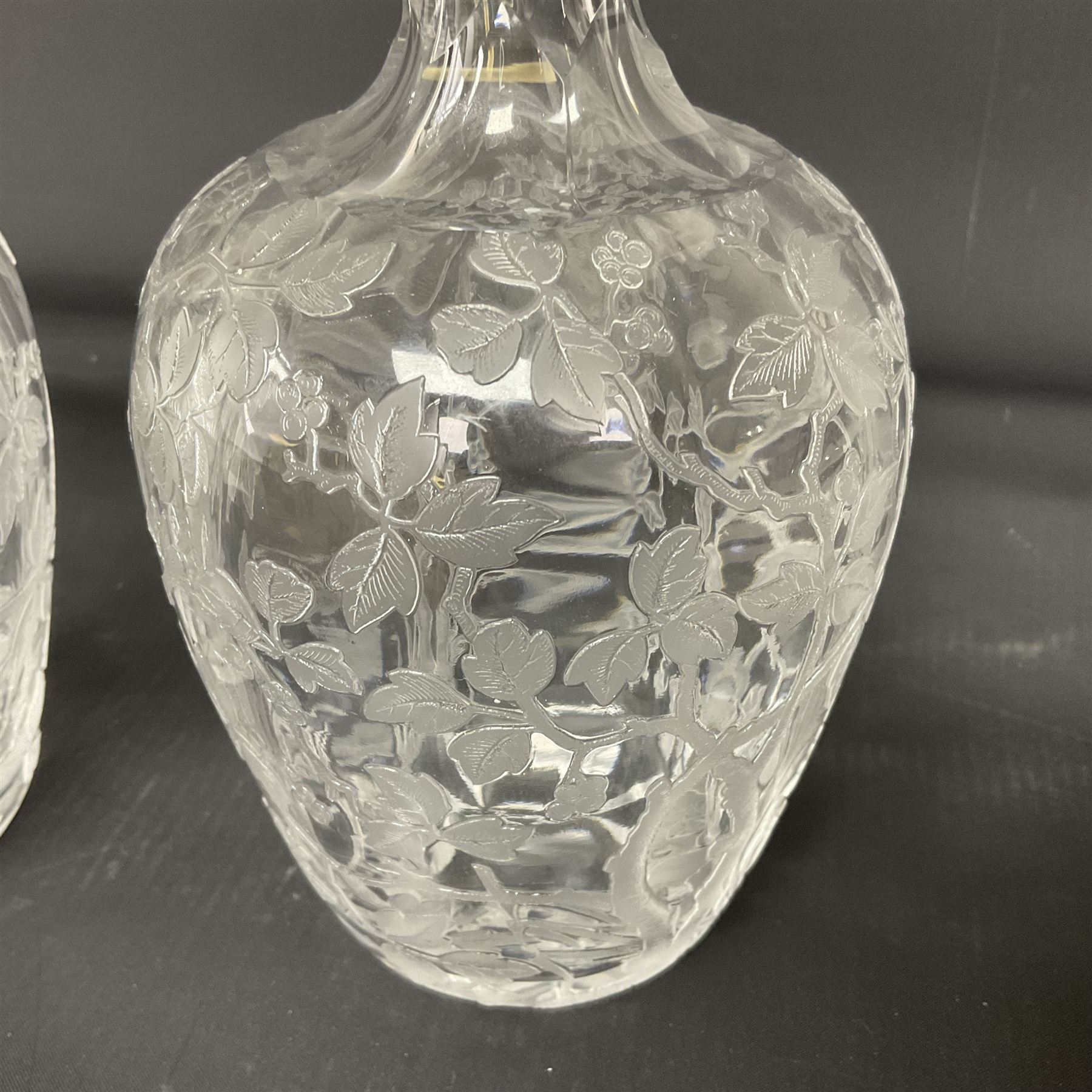 Pair of early 20th century cut glass decanters - Image 16 of 20