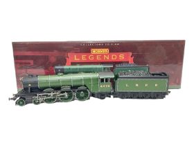 Hornby ‘00’ gauge - Limited Edition Hornby Legends Series no.989/1000 Class A1 LNER 4-6-2 ‘Flying Sc