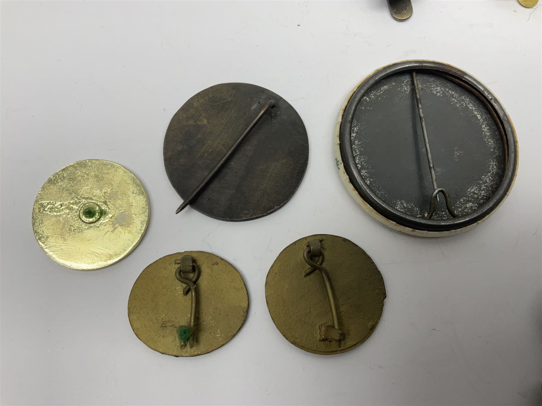 Small collection of Irish related medals - Image 8 of 15