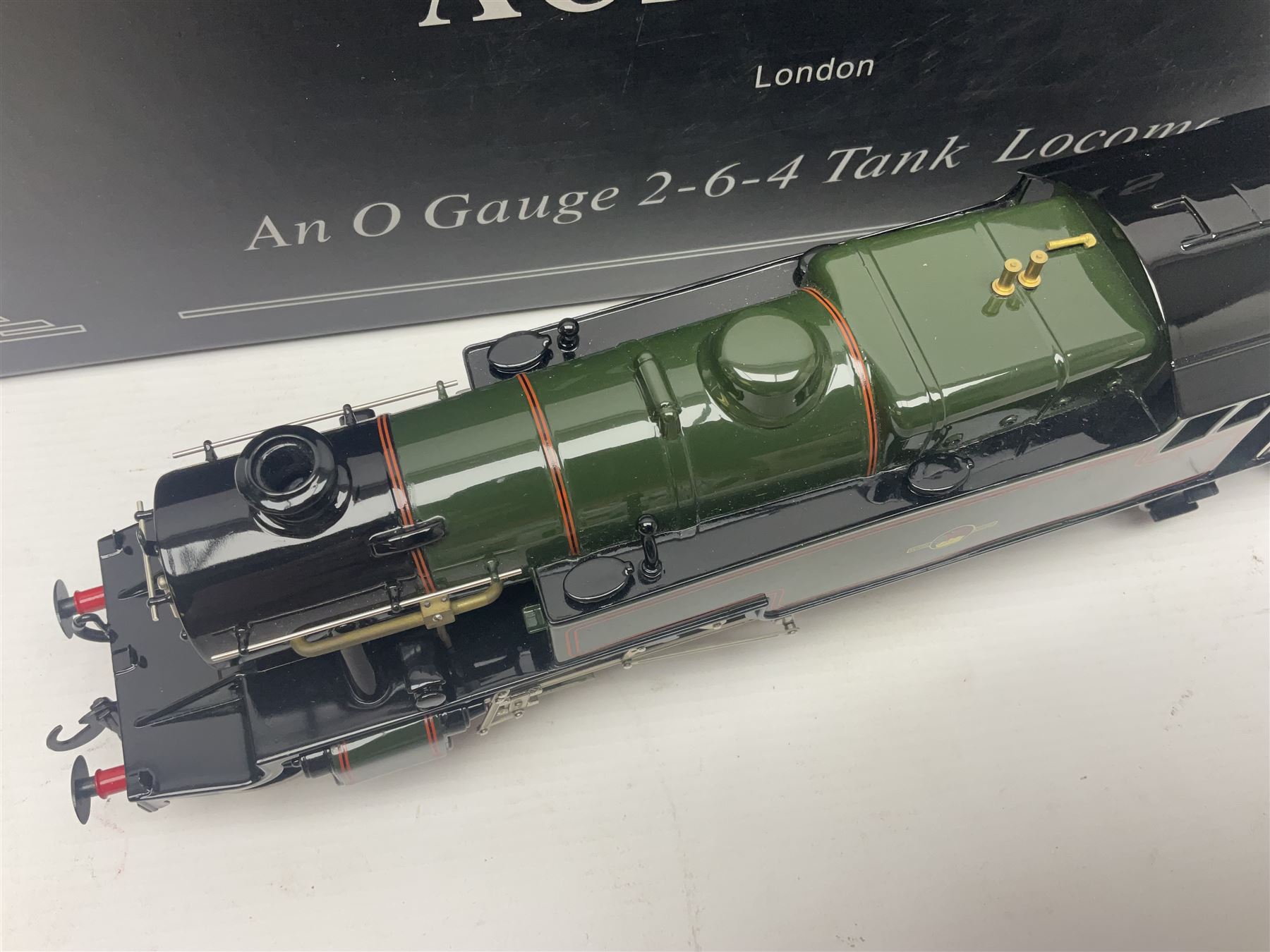 Ace Trains '0' gauge - limited edition E8 Stanier 2-6-4 tank locomotive No.42546 in late BR passenge - Image 8 of 19