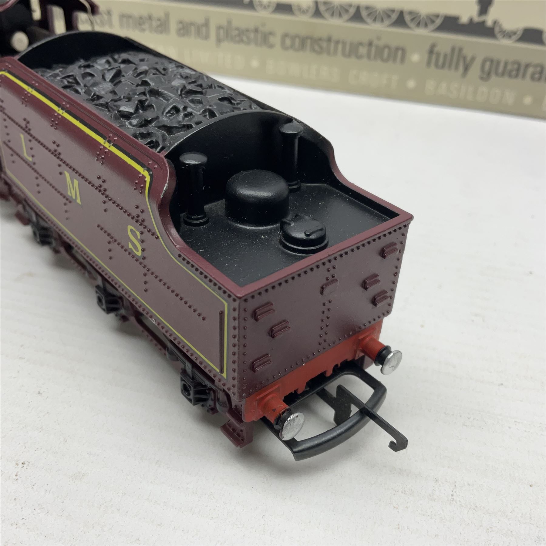 Wrenn '00' gauge - Class 6P (Royal Scot) 4-6-0 locomotive 'Royal Scot' No.6100 in LMS Maroon; smoke - Image 6 of 17