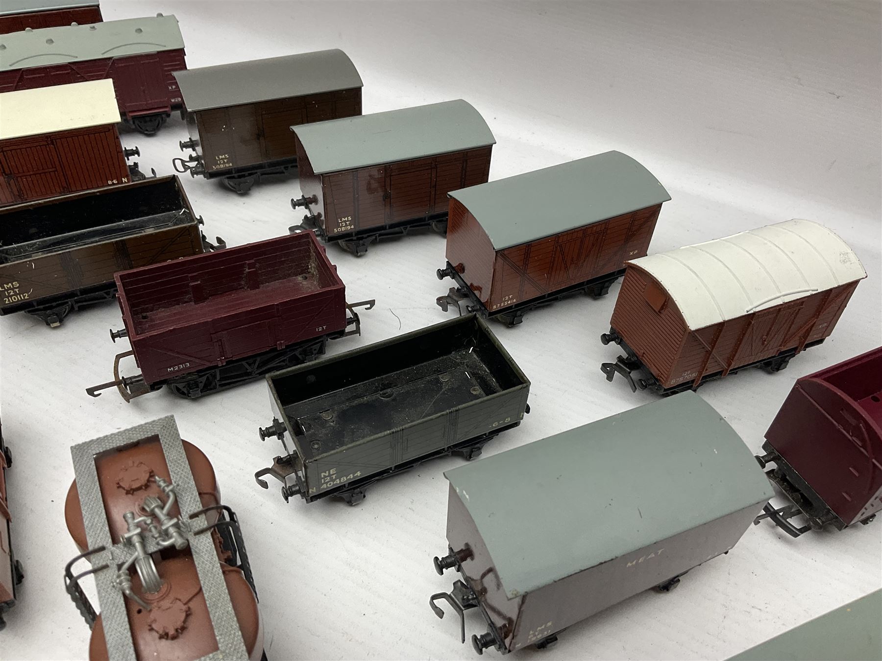 Hornby Dublo - forty-three goods wagons including nine tank wagons (Esso - Image 9 of 14