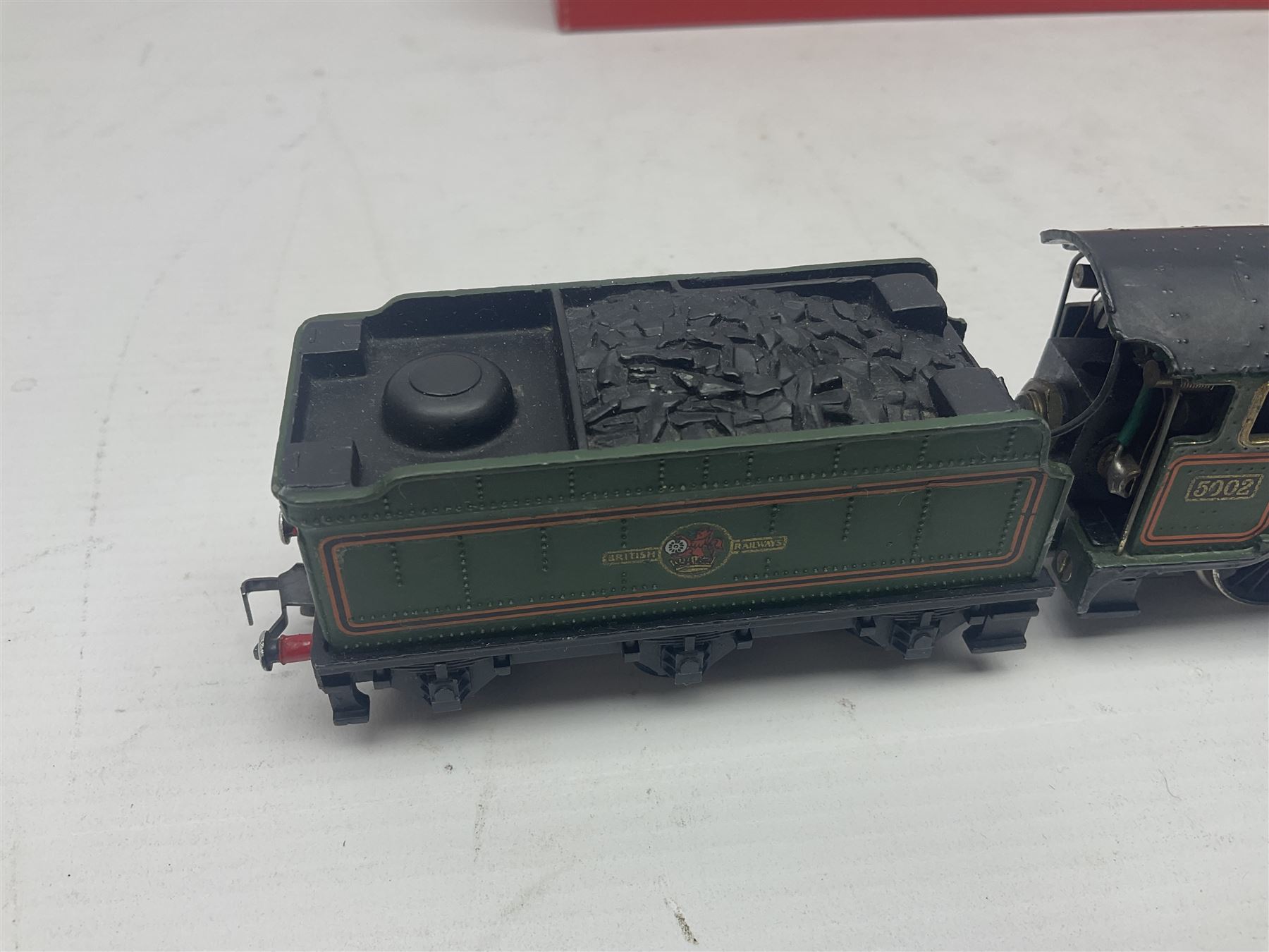 Hornby Dublo - 3-rail Castle Class 4-6-0 locomotive 'Ludlow Castle' No.5002 in lined BR green; in mo - Image 7 of 11