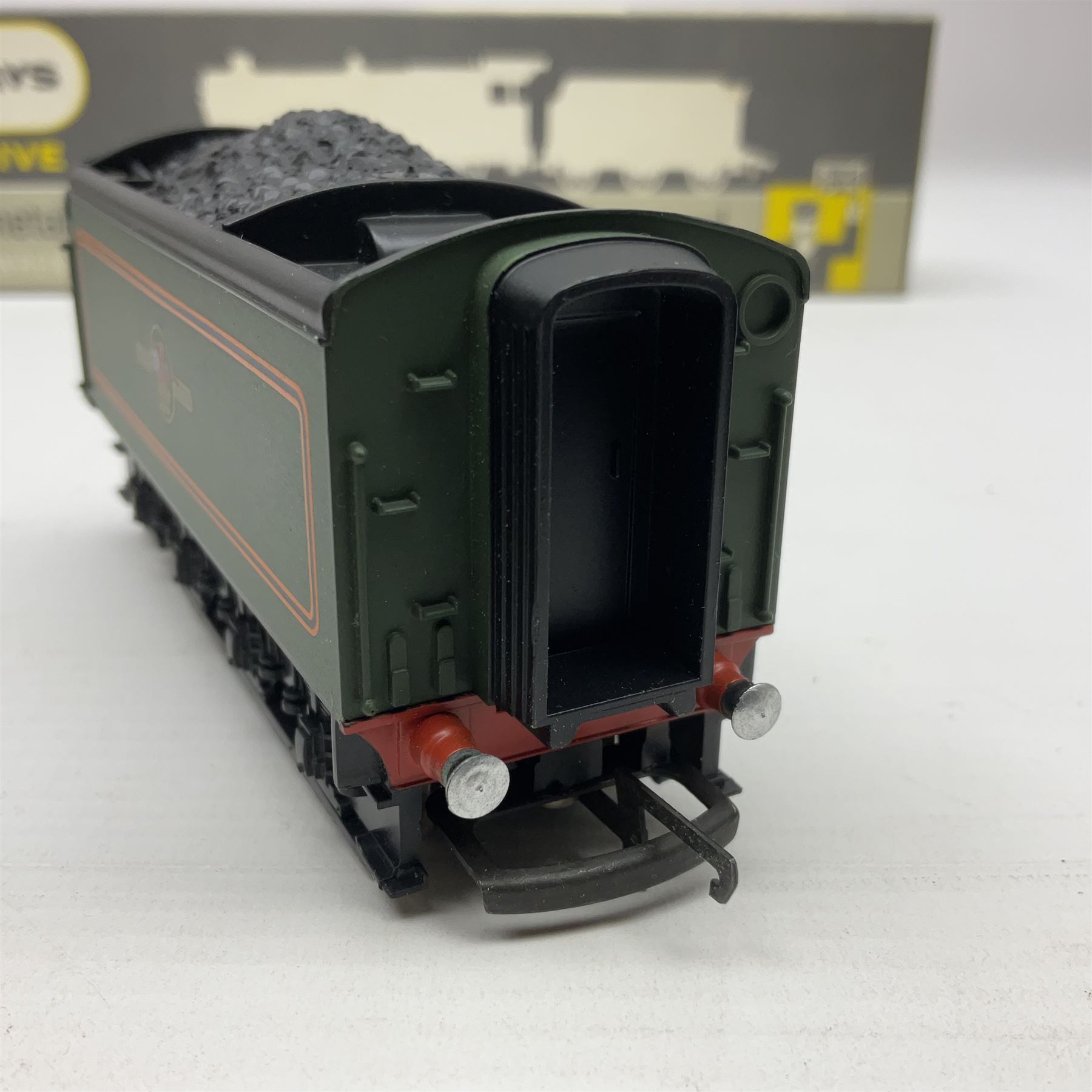 Wrenn '00' gauge - Class A4 4-6-2 locomotive 'Silver Link' No.60014 in BR Green; boxed with instruct - Image 8 of 10