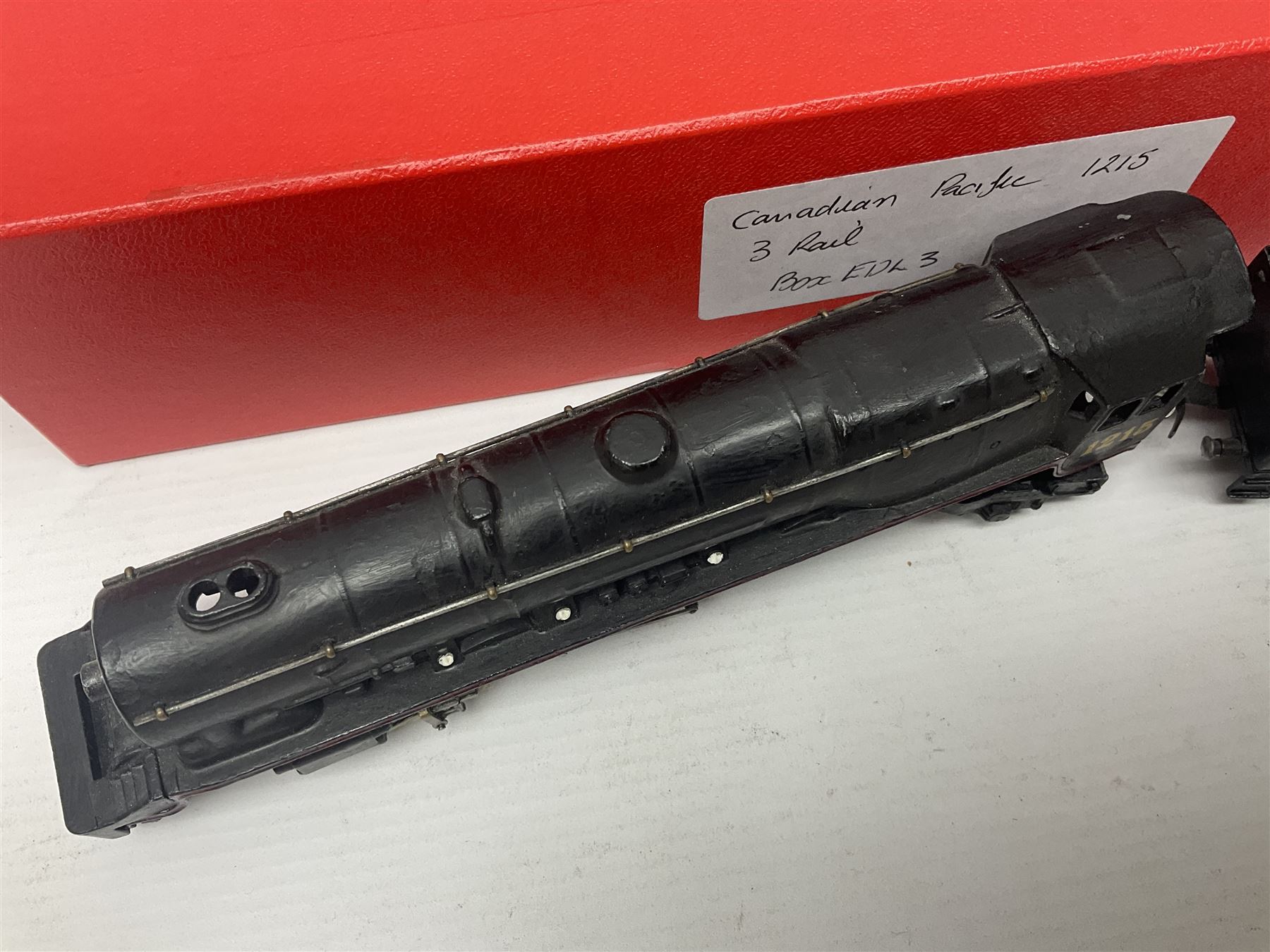 Hornby Dublo - 3-rail Canadian Pacific 4-6-2 locomotive No.1215 with tender; in black with 'Canadian - Image 3 of 9