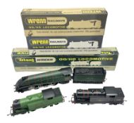 Wrenn '00' gauge - two Class N2 0-6-2 tank locomotives - No..9522 in LNER Light Green in original bo