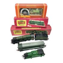 Hornby Dublo - 2-rail - Castle Class 4-6-0 locomotive 'Cardiff Castle' No.4075 with instructions and