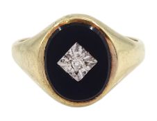 9ct gold onyx and diamond signet ring