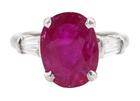 18ct white gold oval cut ruby ring