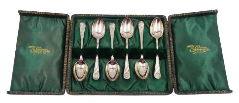 Set of six early 20th century Art Nouveau silver teaspoons