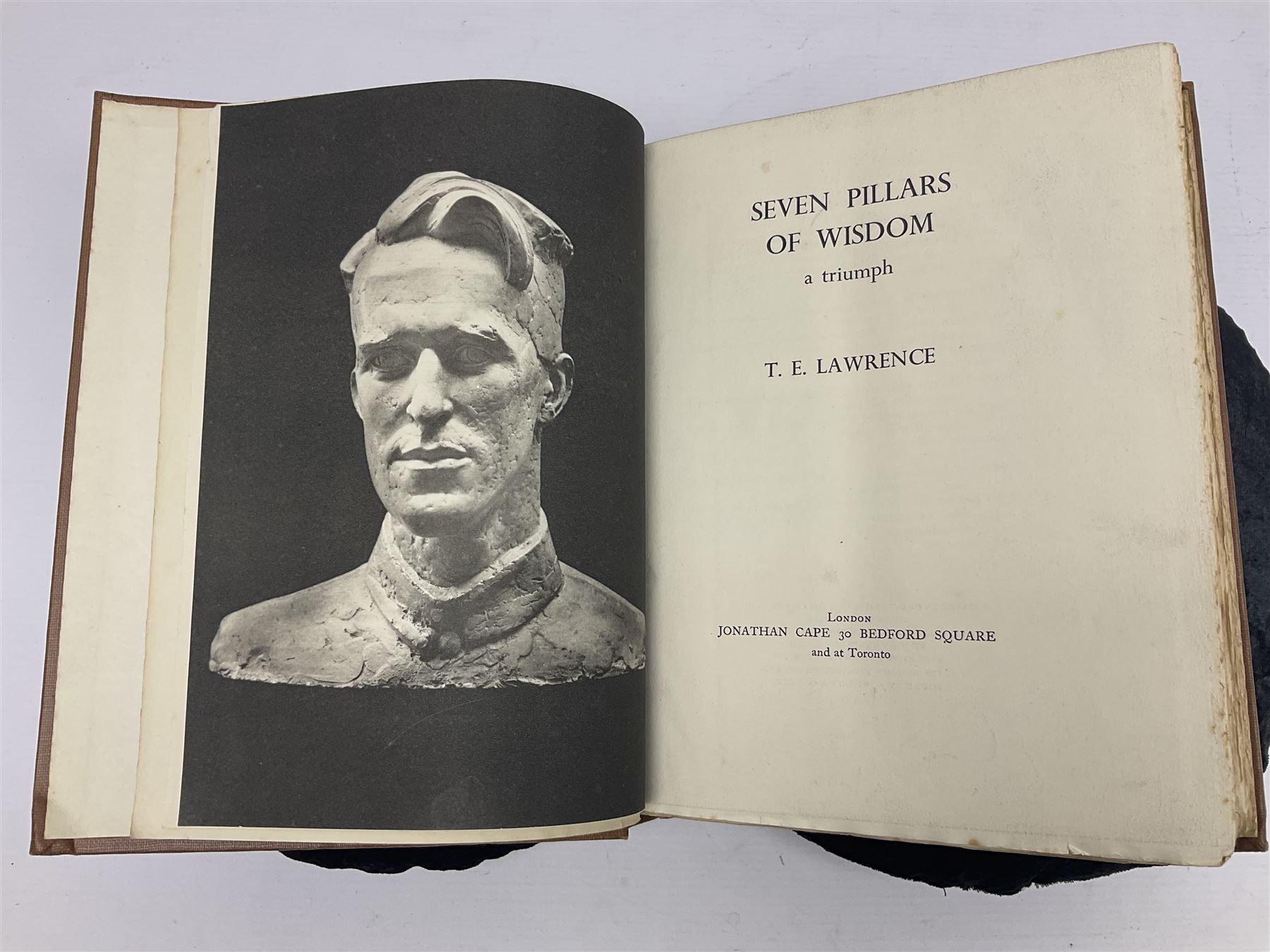 T.E Lawrence; The Letters of T.E Lawrence and Seven Pillars of Wisdom - Image 7 of 17
