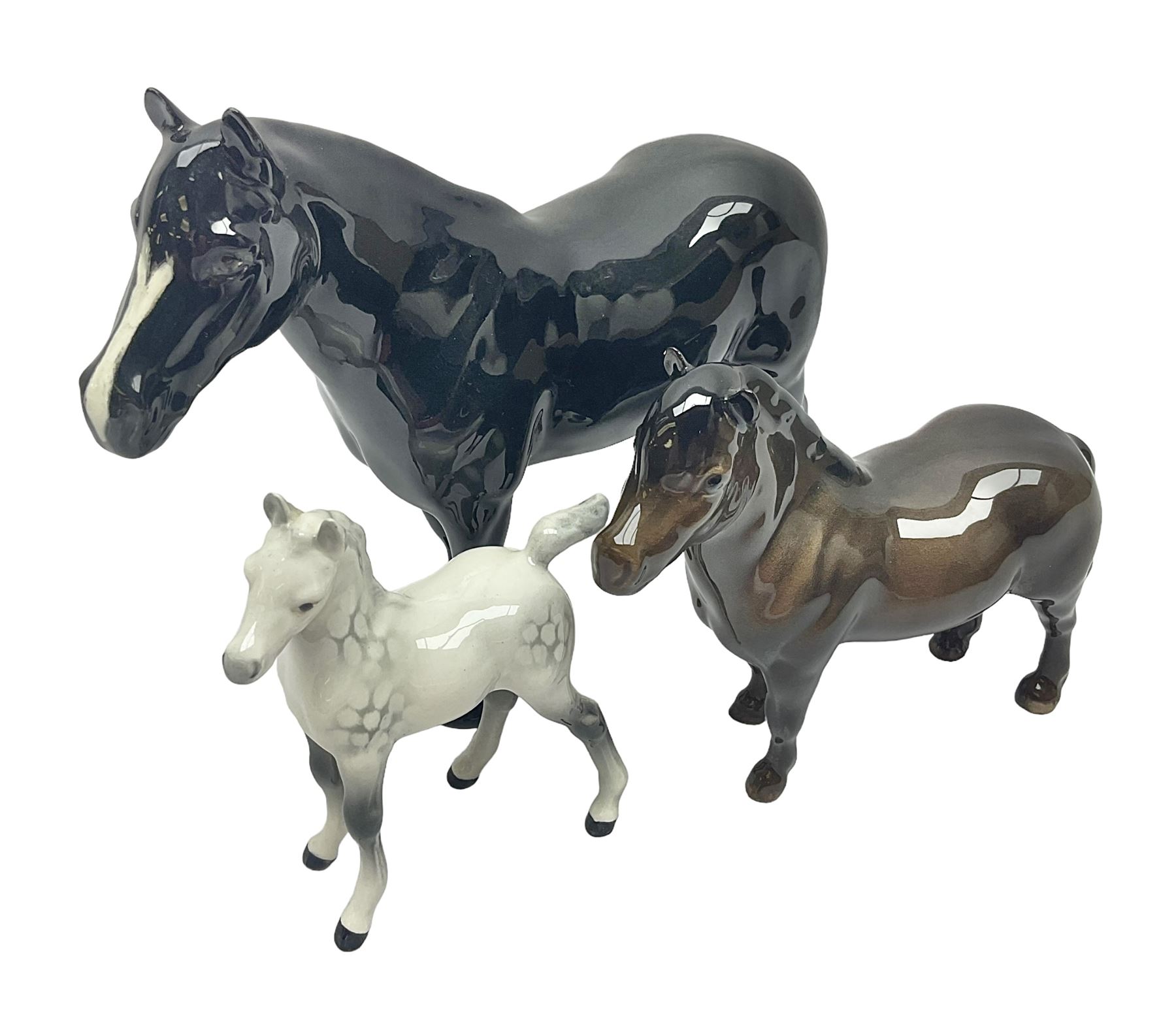 Three Beswick horses