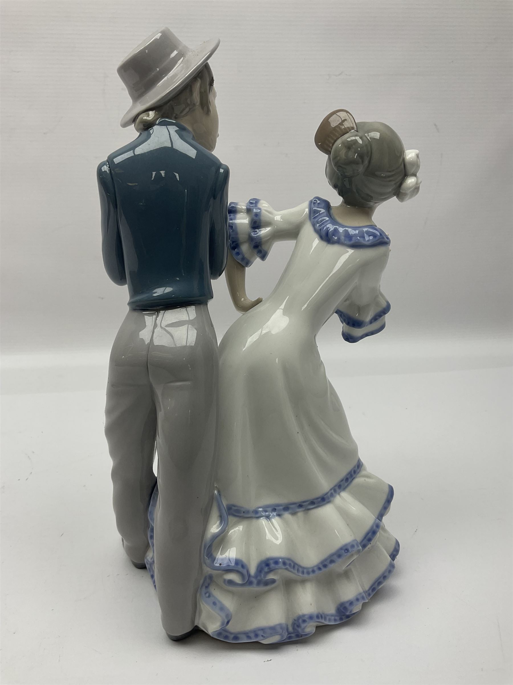 Five Lladro figures - Image 15 of 16