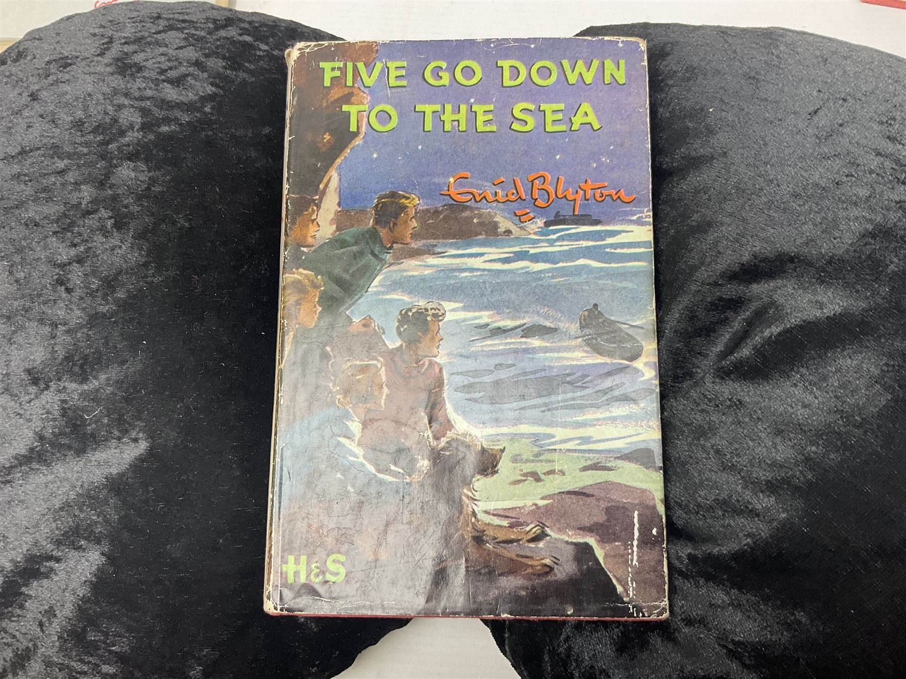 Enid Blyton; Famous five twenty volumes - Image 8 of 17