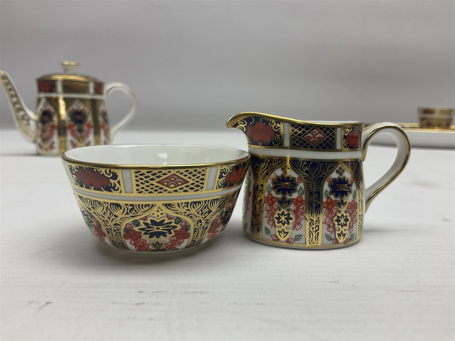 Royal Crown Derby Imari pattern cabaret set - Image 7 of 11