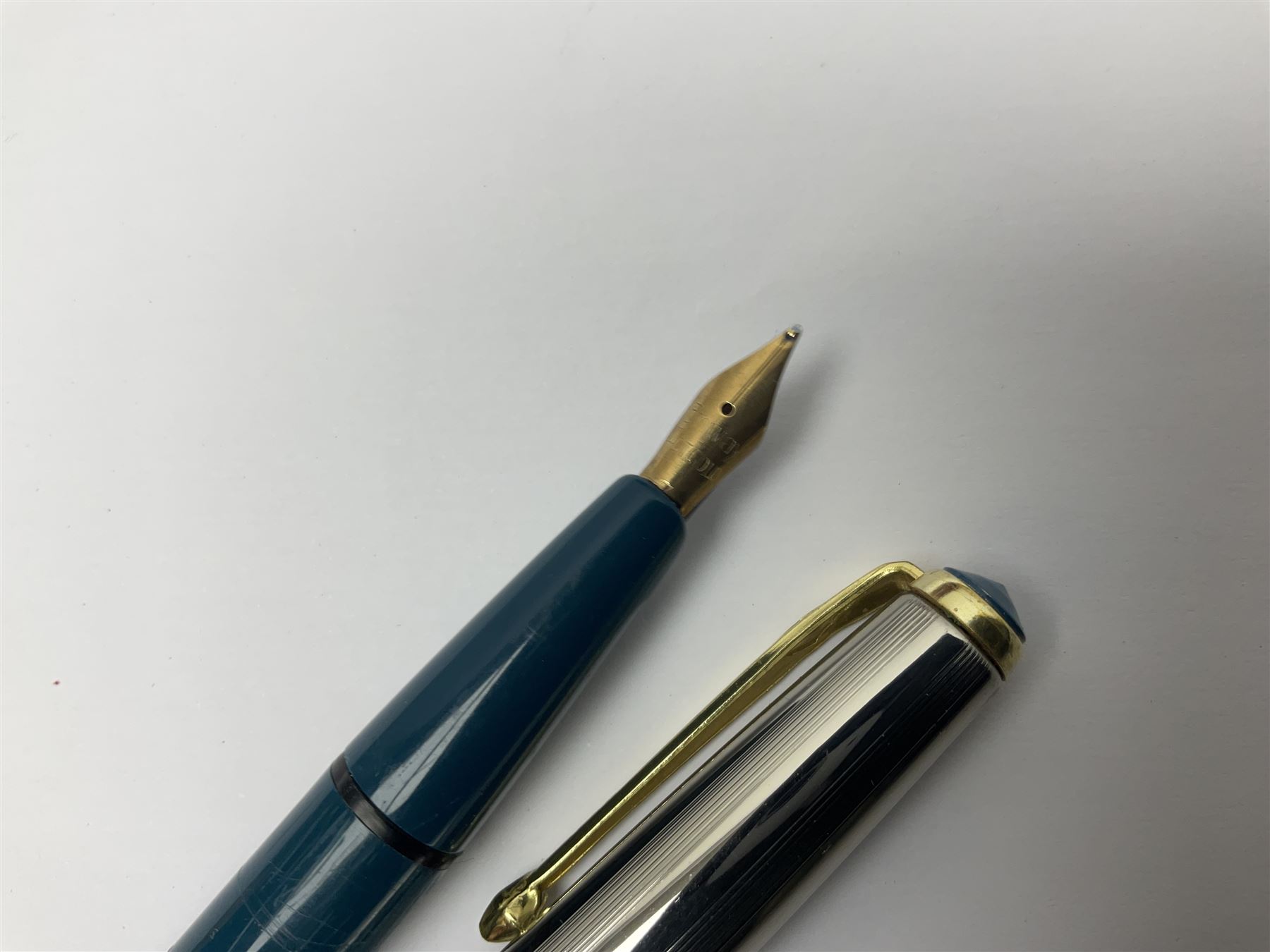 Three fountain pens - Image 3 of 18