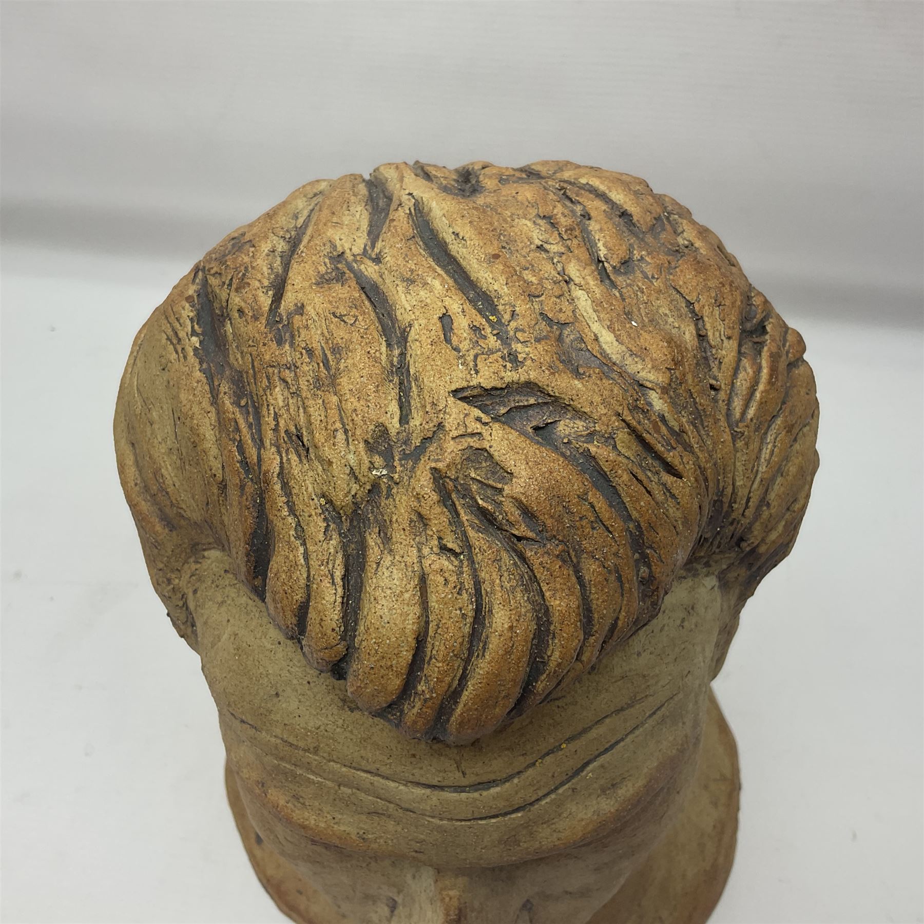 Studio Pottery bust - Image 2 of 8