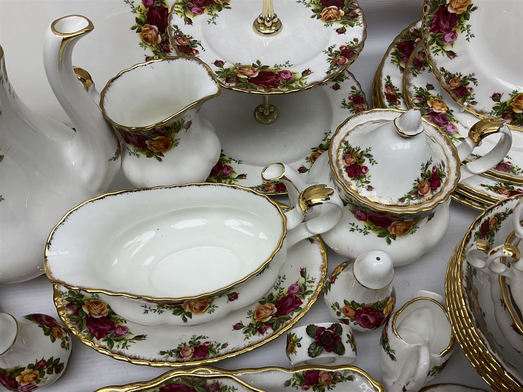 Royal Albert Old Country Roses pattern coffee service for six - Image 9 of 17