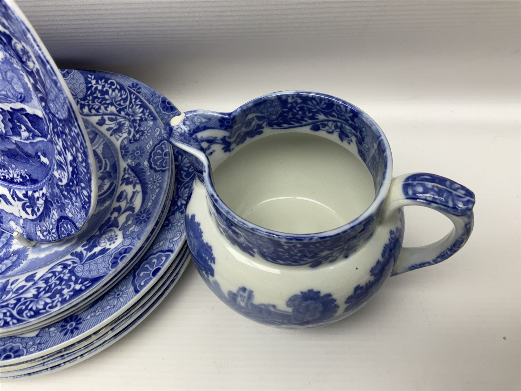 Copeland Spode Italian pattern tea and dinner wares - Image 15 of 16