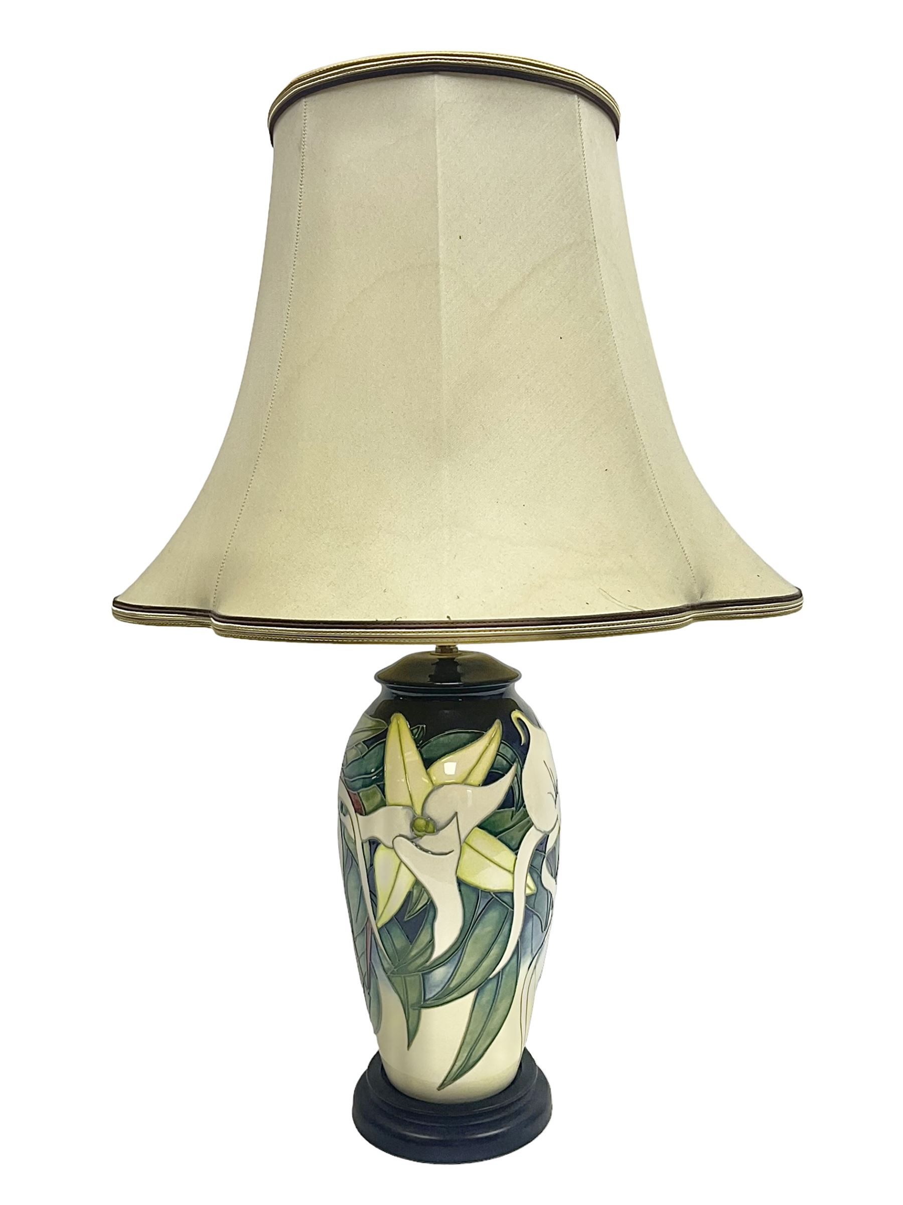 Moorcroft table lamp