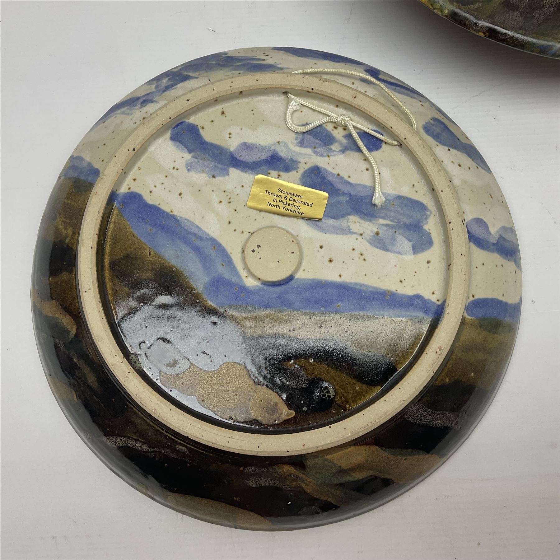 Wendy Abbott Salt; Three studio pottery dishes - Image 8 of 10