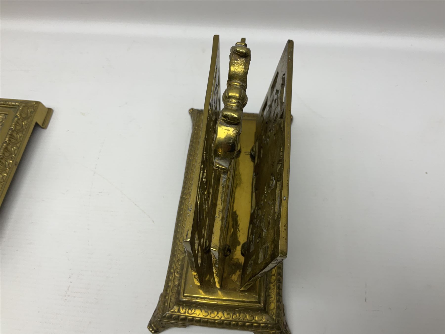 Brass desk stand - Image 7 of 10