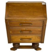 Early to mid-20th century oak bureau