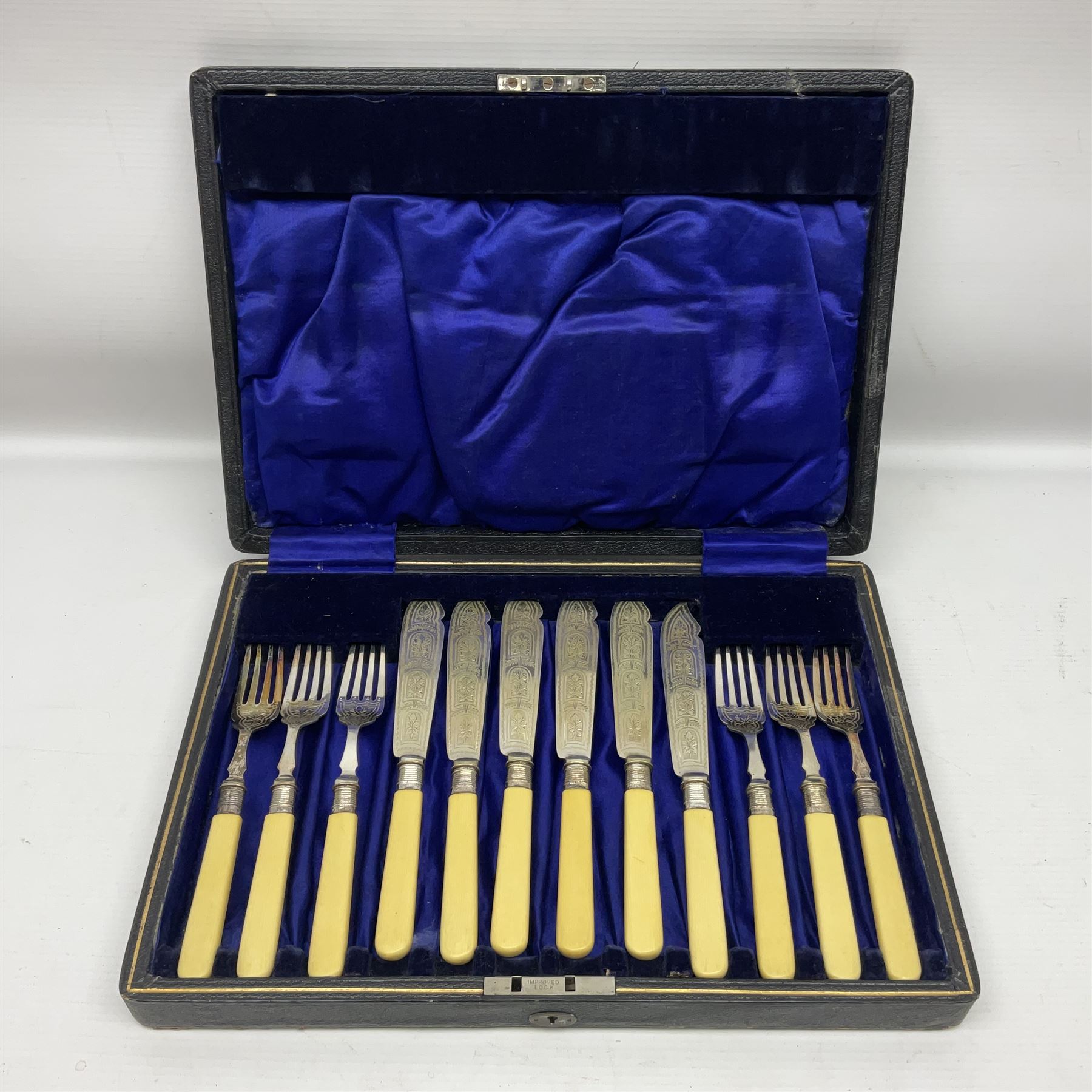 Set of six EPNS fish knives and forks with ivorine handles and hallmarked silver ferrules - Image 10 of 10