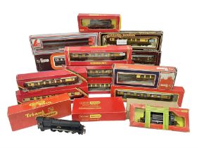 Mixed group of ‘00’ gauge locomotives