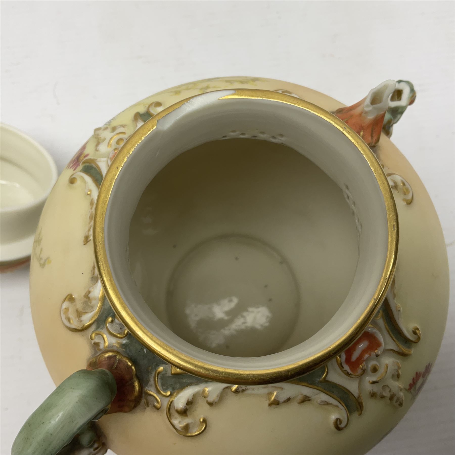 Royal Worcester blush ivory jar and cover - Image 5 of 7