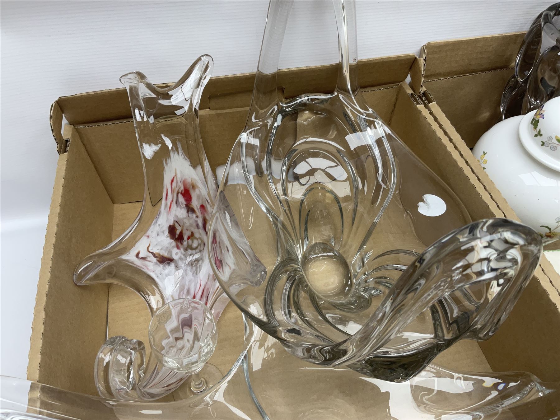 Four pieces of art glass - Image 3 of 7