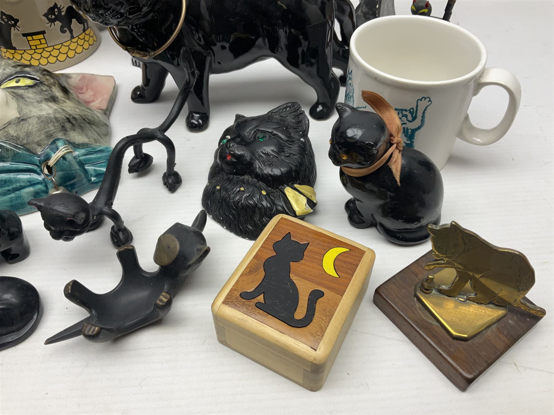 Collectables including figures - Image 6 of 14