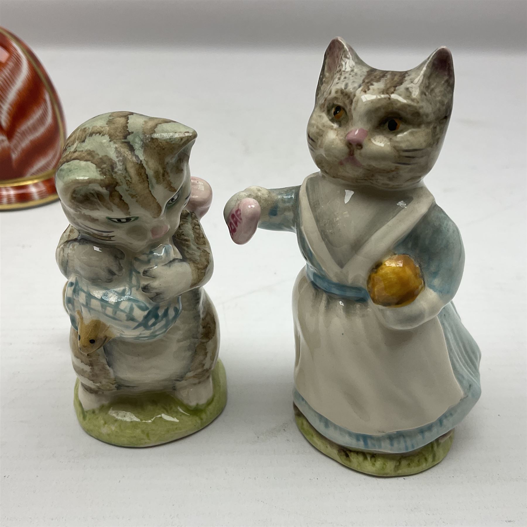 Two Royal Crown Derby paperweights - Image 5 of 9