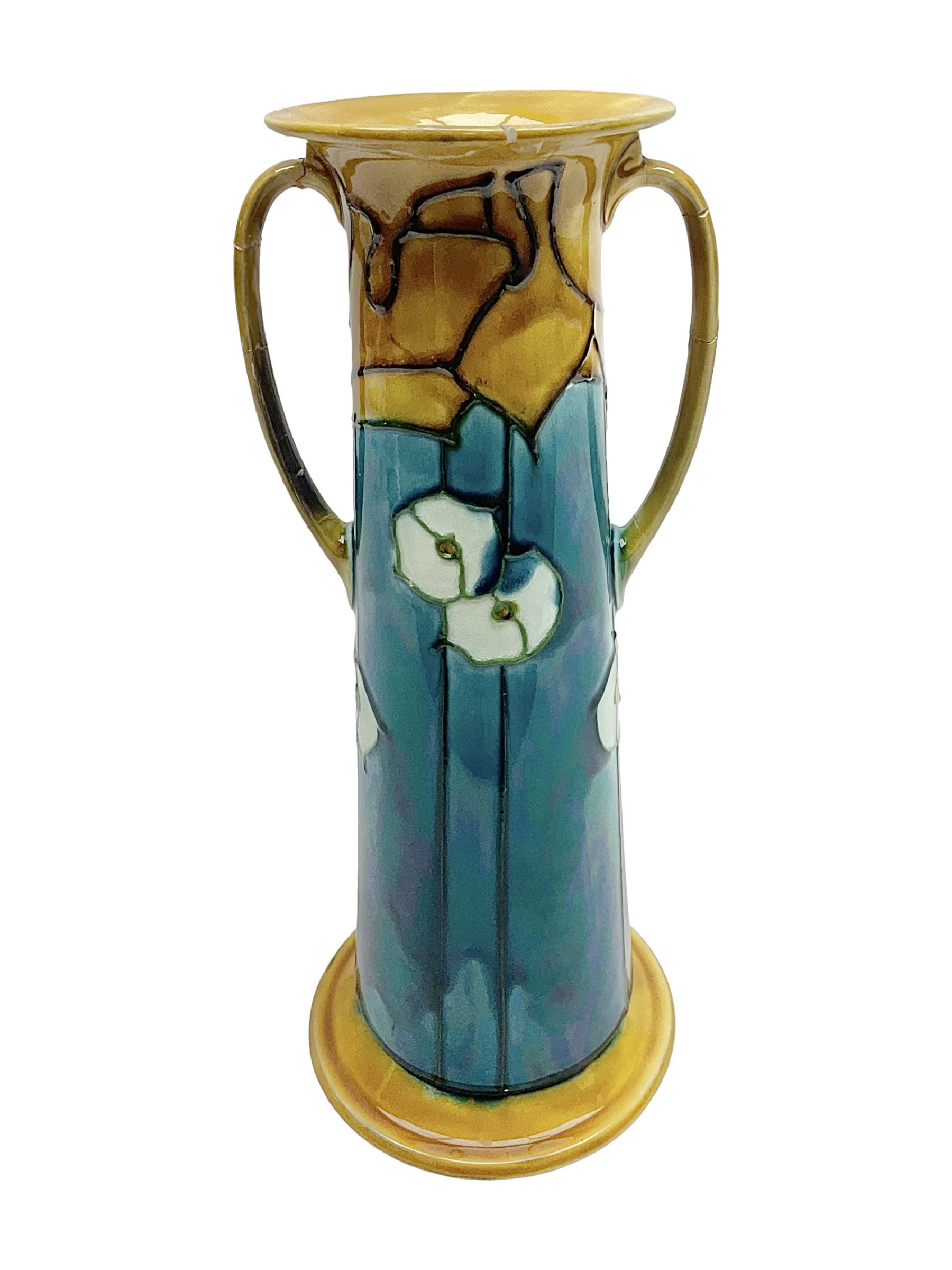 Minton secessionist vase