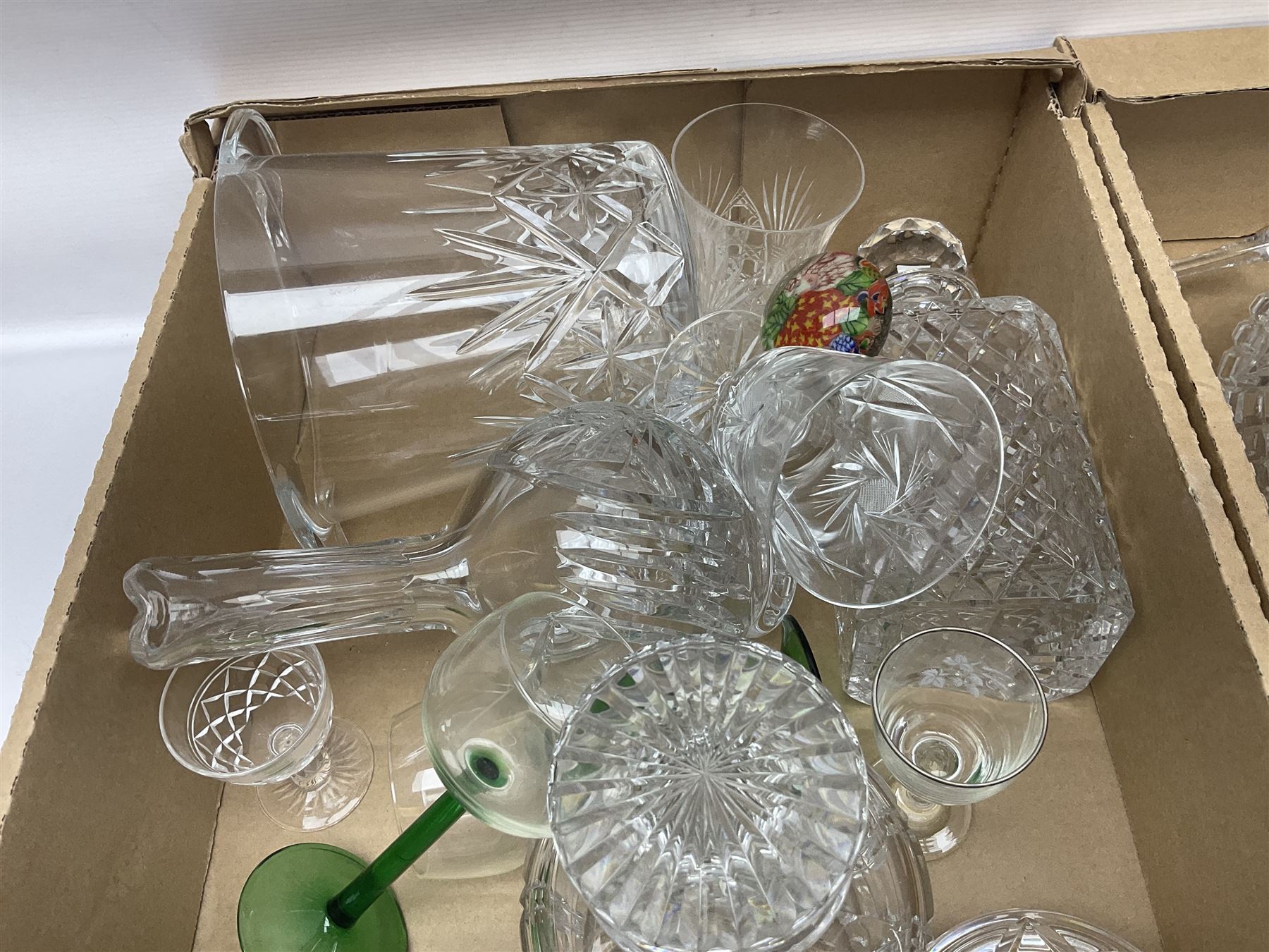 Cut crystal and glassware - Image 6 of 10