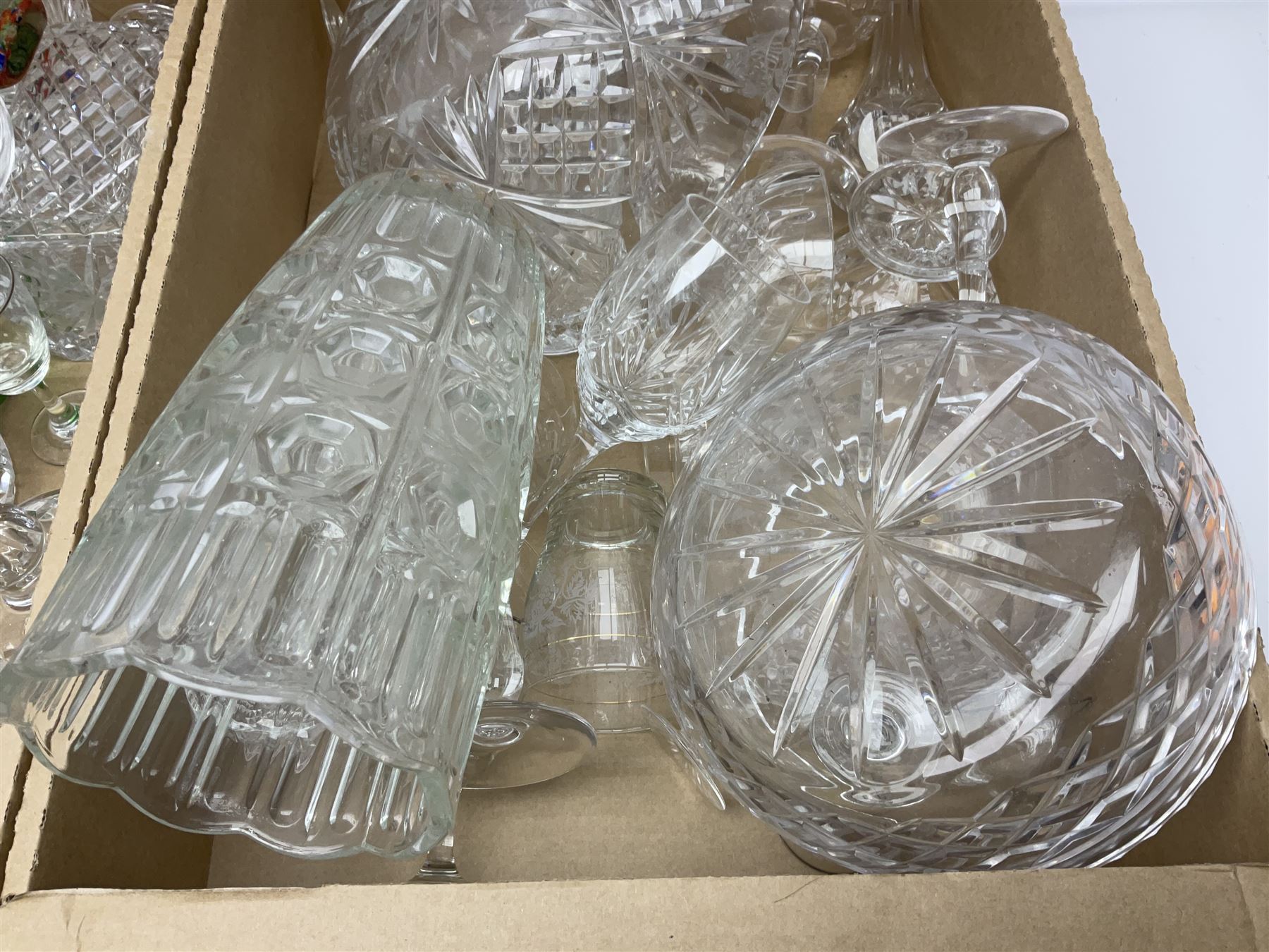 Cut crystal and glassware - Image 9 of 10