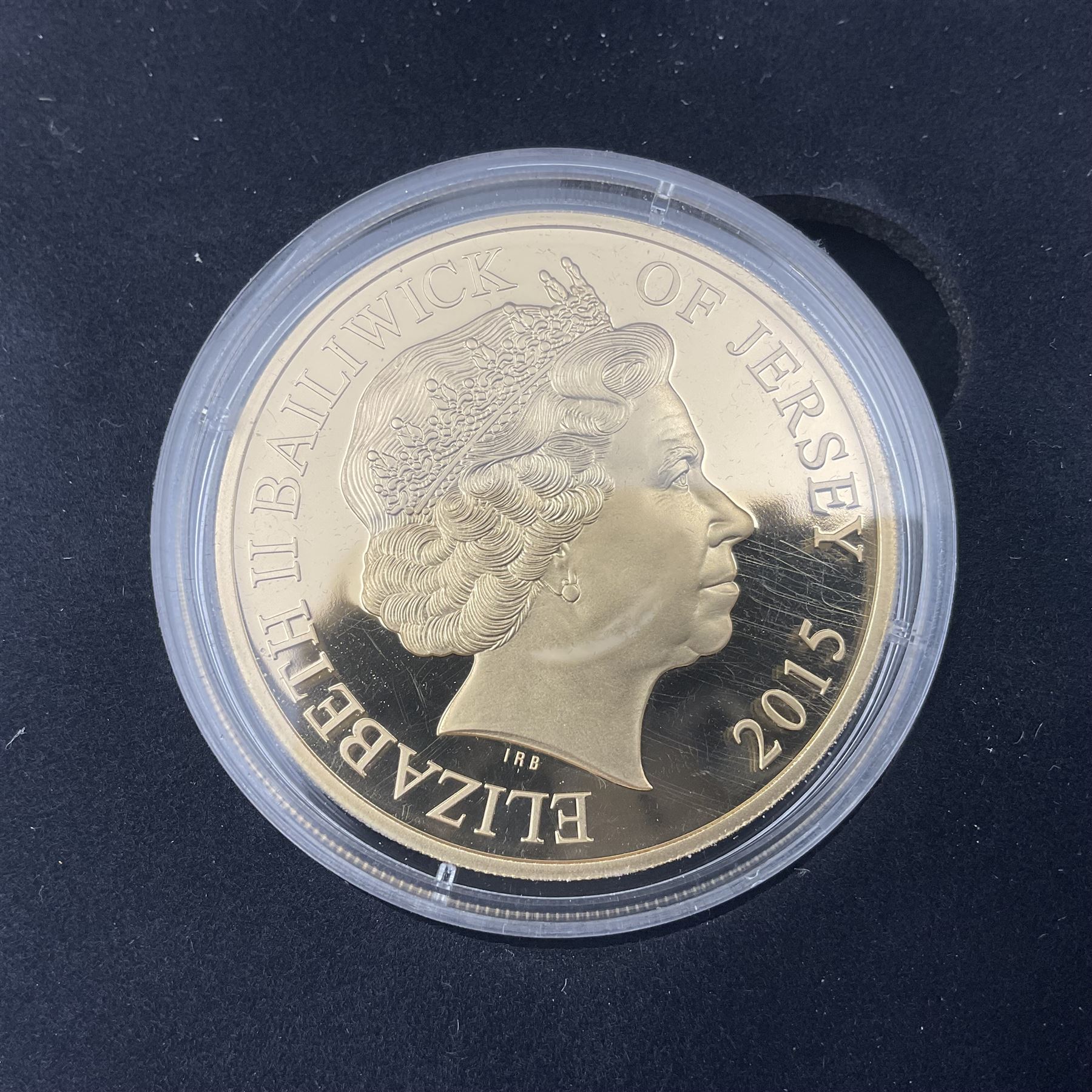 Queen Elizabeth II Bailiwick of Jersey 2015 'Sir Winston Churchill' gold proof five pound coin - Image 3 of 6