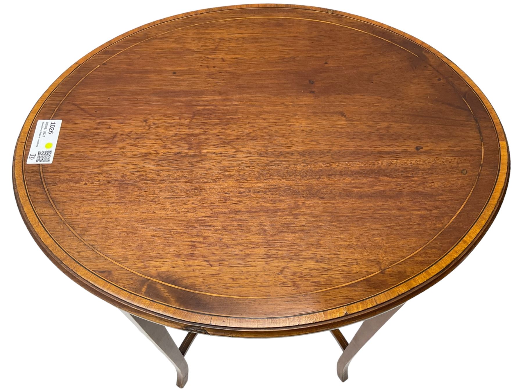 Edwardian inlaid mahogany centre table - Image 2 of 5