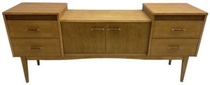 Mid-20th century oak drop-centre dressing table or sideboard