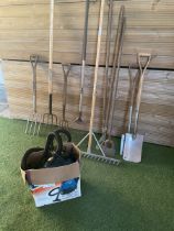 Selection of gardening tools and Draper wet and dry vacuum