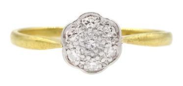 Early 20th century 18ct gold diamond chip flower head cluster ring