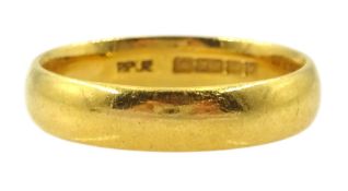 22ct gold wedding band