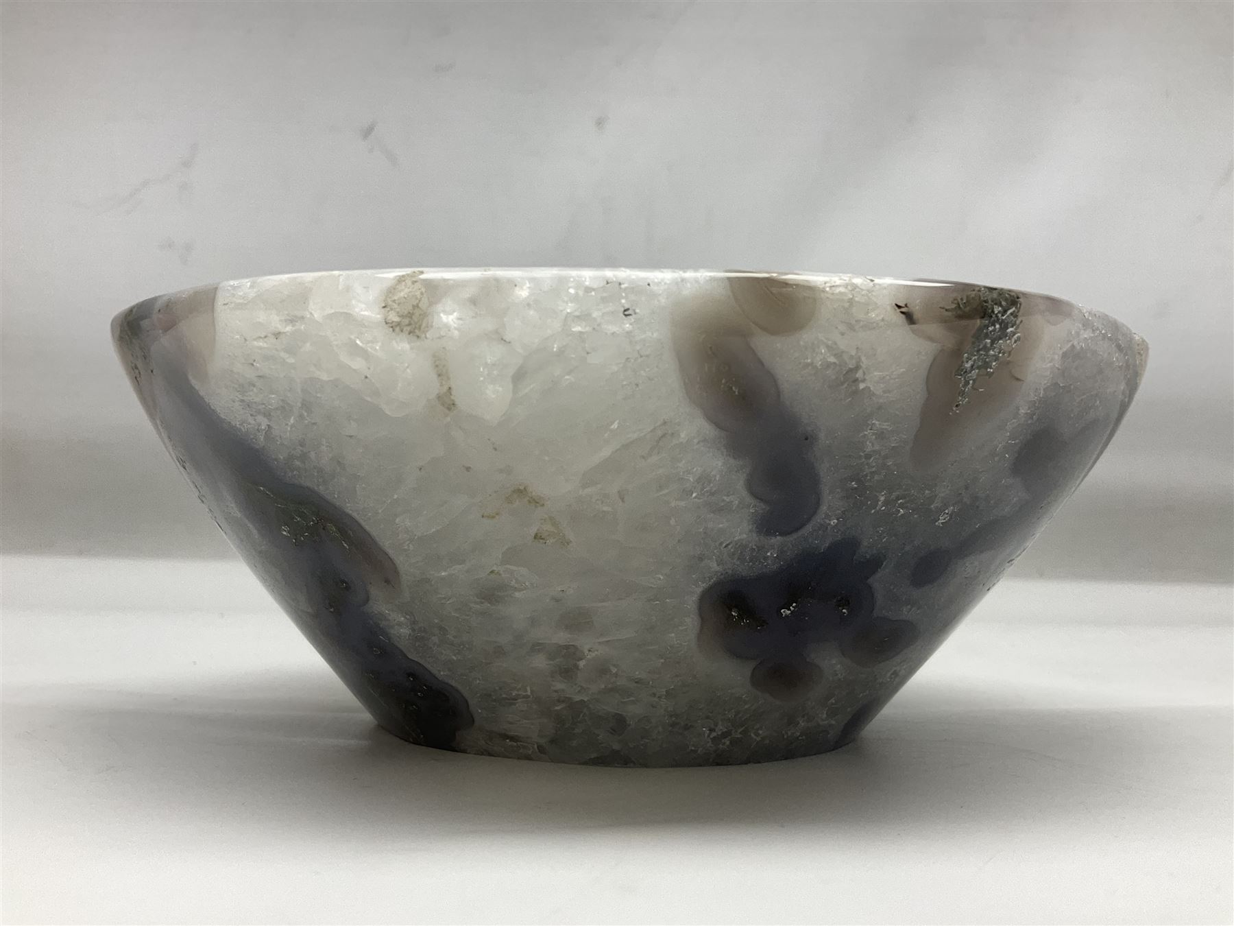 Polished agate bowl - Image 9 of 13
