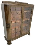 Early 20th century oak bookcase or display cabinet