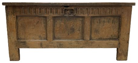 17th oak coffer or blanket chest