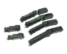 Bachmann ‘00’ gauge - six model steam locomotives comprising J72 Class 0-6-0 no.68723 in BR green; C