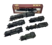 Airfix ‘00’ gauge - seven locomotives comprising Class 7P (Royal Scot) ‘Royal Scots Fusilier’ 4-6-0