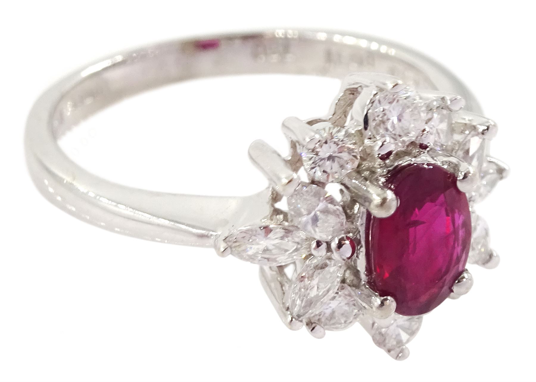 18ct white gold ruby and diamond cluster ring - Image 3 of 4